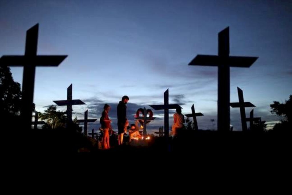 Com pandemia, Brasil teve maior alta de mortes em 37 anos