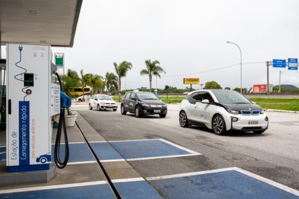 SC terá Grupo de Trabalho para ações na área da mobilidade com carros elétricos