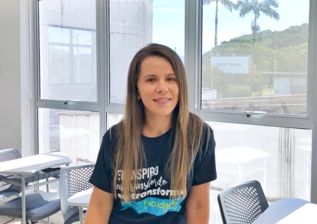 Arquivo Pessoal - Bruna formada em Engenharia de Produção e Sistemas pela instituição, onde também realizou o curso de Mestrado em Ciência e Engenharia de Materiais e, atualmente, cursa o Doutorado pelo mesmo programa - Foto: Bruna formada em Engenharia de Produção e Sistemas pela instituição, onde também realizou o curso de Mestrado em Ciência e Engenharia de Materiais e, atualmente, cursa o Doutorado pelo mesmo programa