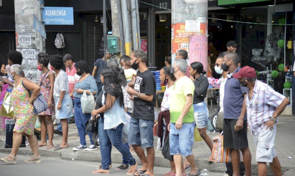 Covid-19: Brasil tem 183 mortes em 24 horas