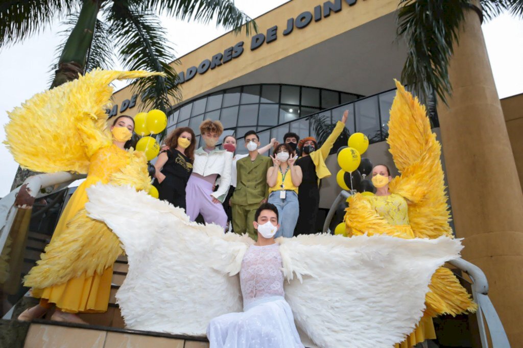 Apresentações culturais encerram Setembro Amarelo na Câmara