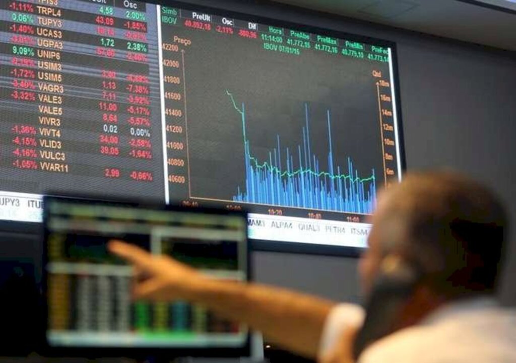 Medo de crise na China leva Ibovespa à pior índice no ano