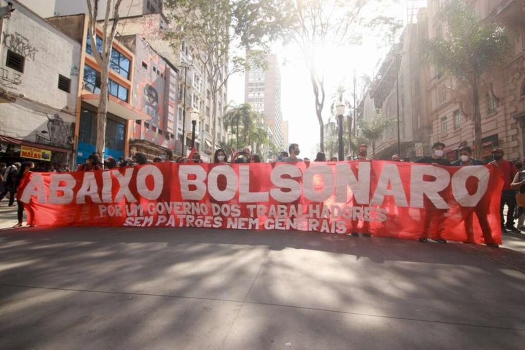 'Fora Bolsonaro': oposição faz ato Grito dos Excluídos em SP