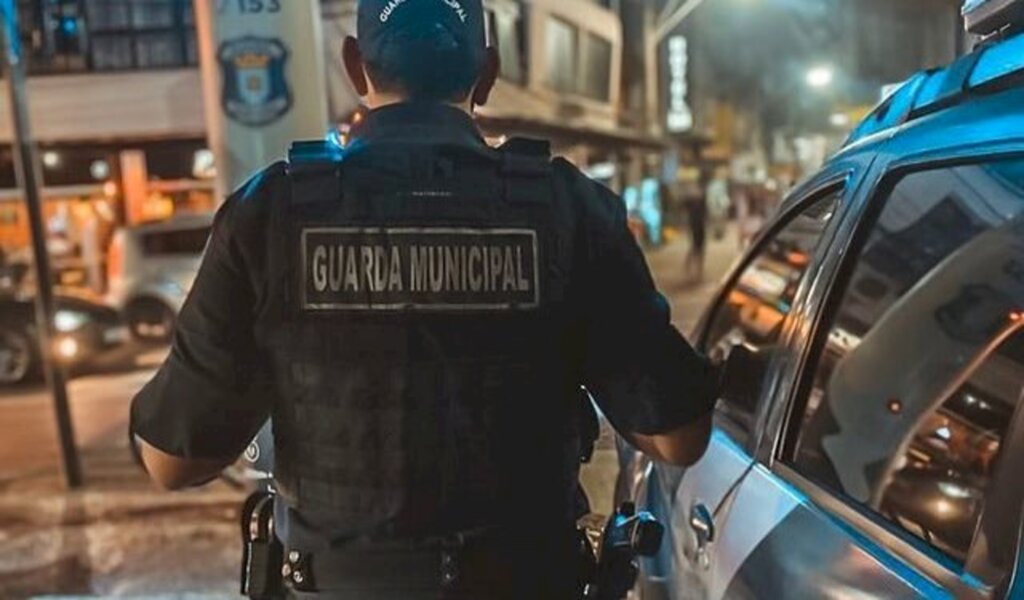 Justiça anula e manda ressarcir motociclista multada por não usar cinto de segurança