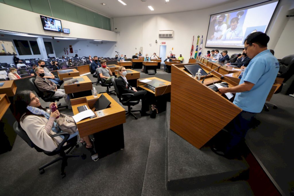 CVJ - Com escassez na coleta, recicladores pedem regularização e educação ambiental