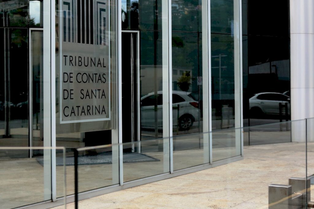 Área técnica do TCE/SC se manifesta sobre reajuste do magistério estadual