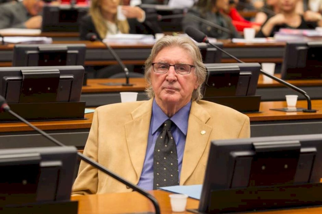 Terra - Sérgio Reis em 2015, época em que era deputado federal pelo PRB