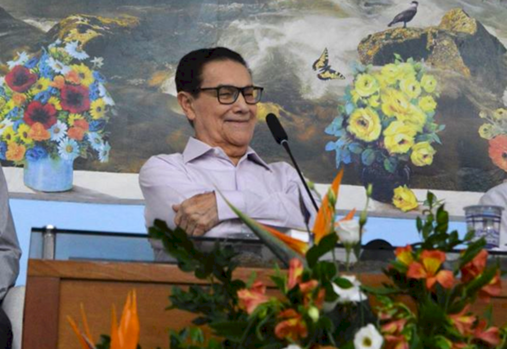 Divaldo Franco é internado em UTI  de Salvador