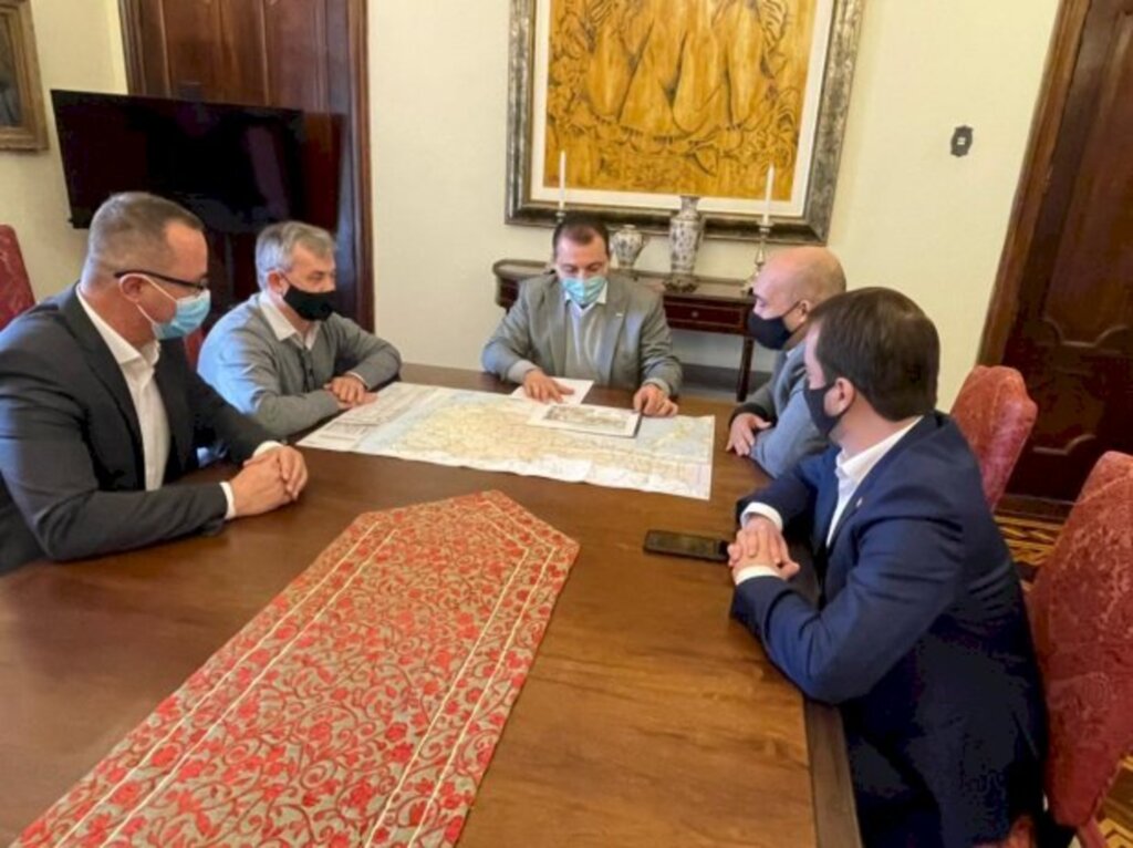 SC projeta ferrovia entre Extremo-Oeste e litoral, expansão da rede de gás e mais investimentos em rodovias