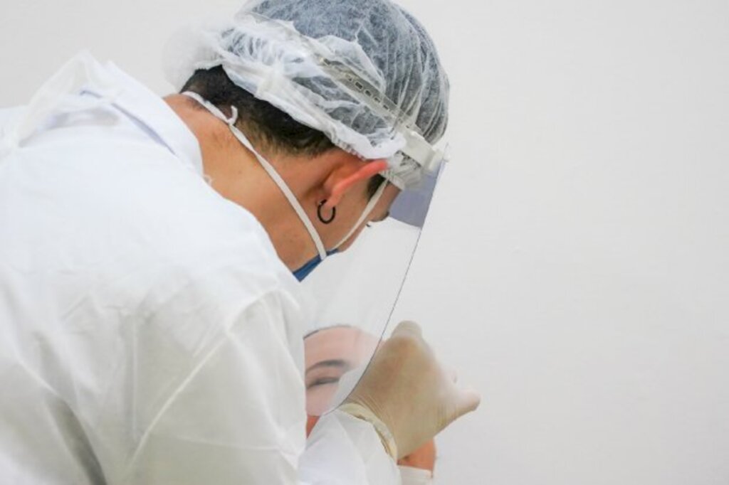 SC vai testar estudantes e profissionais da Educação com suspeita de Covid-19