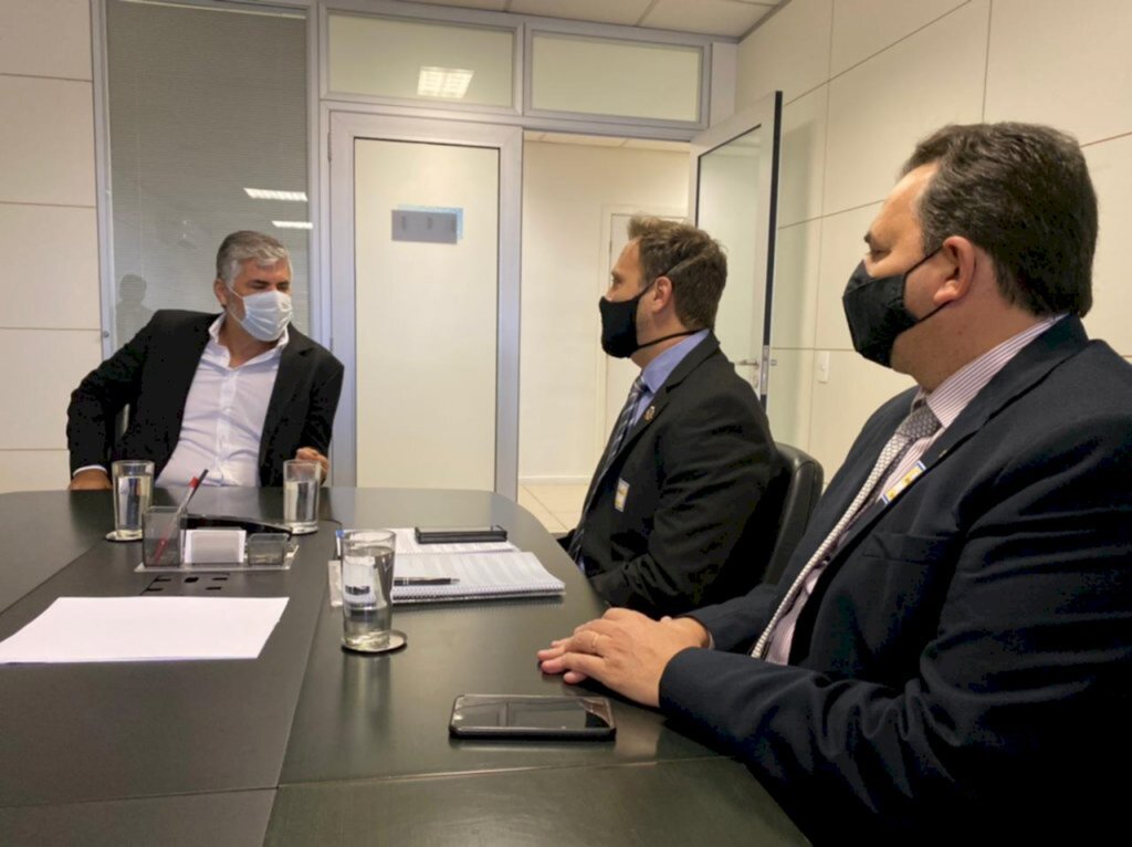 Secretário nacional conhece demandas habitacionais de Joinville