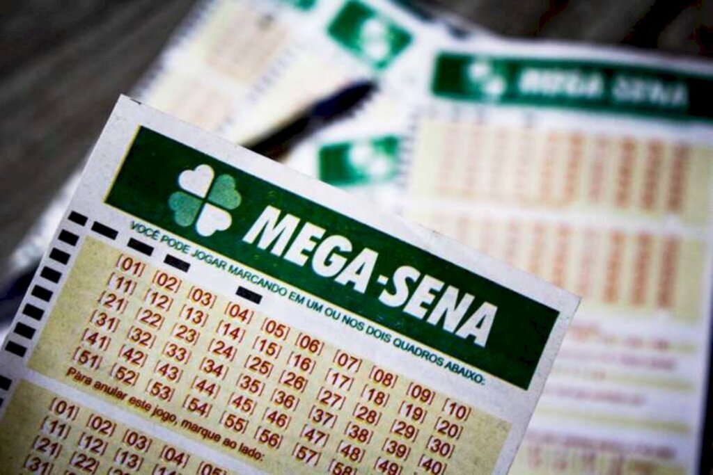 Mega-Sena: sorteio acumula e pode pagar R$ 7 milhões