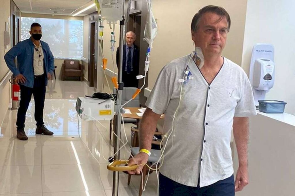 Bolsonaro tem alta após 5 dias internado