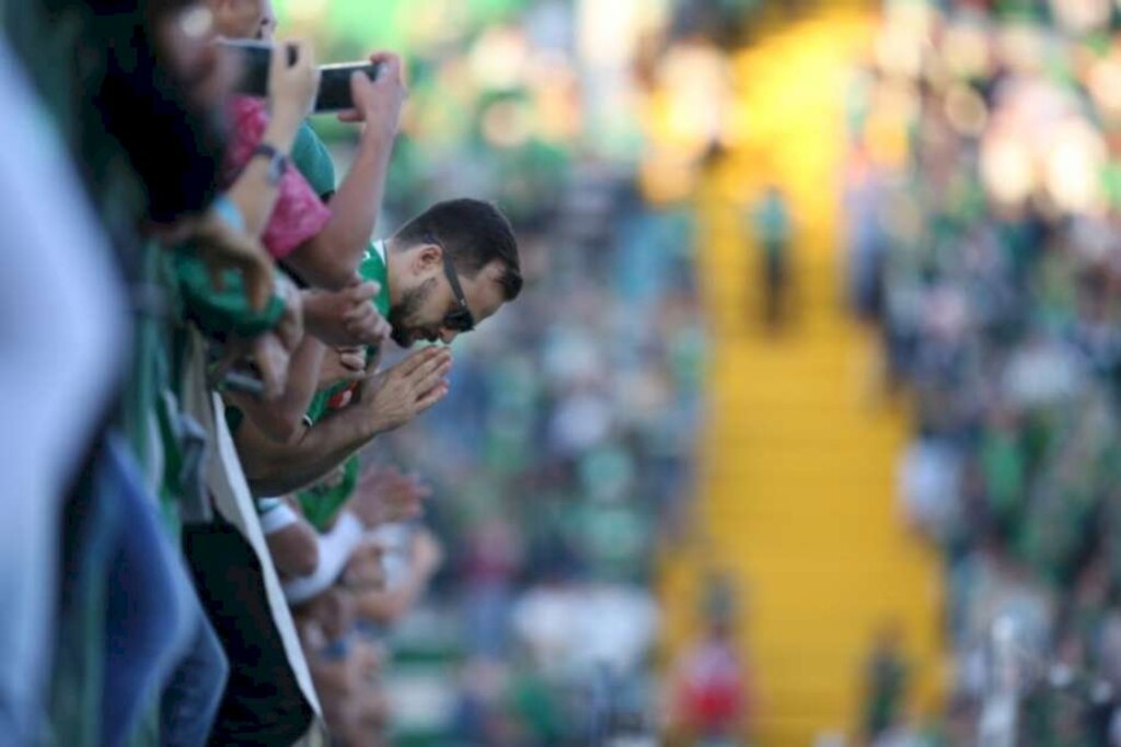 Sirli Freitas/Chapecoense - Torcedores da Chape na Arena Condá