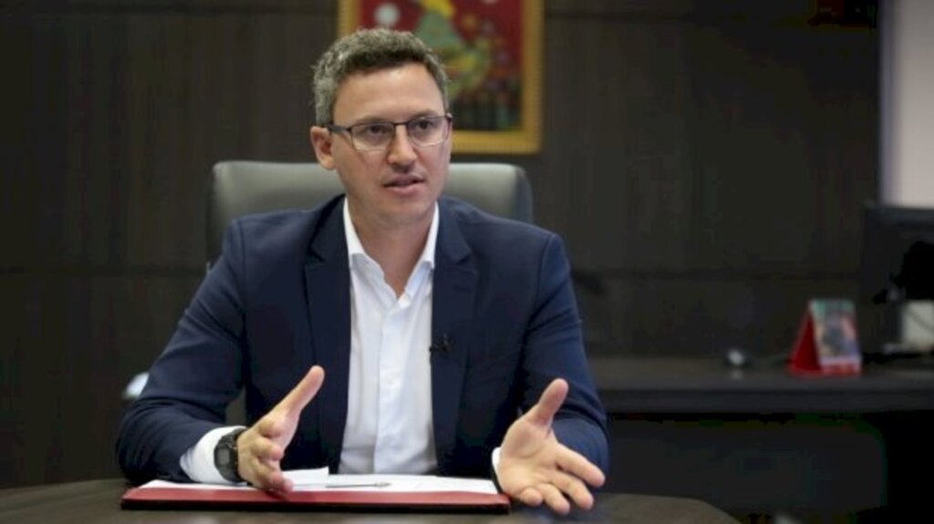 Lucas Esmeraldino oficializa início da campanha para a Câmara Federal em Tubarão