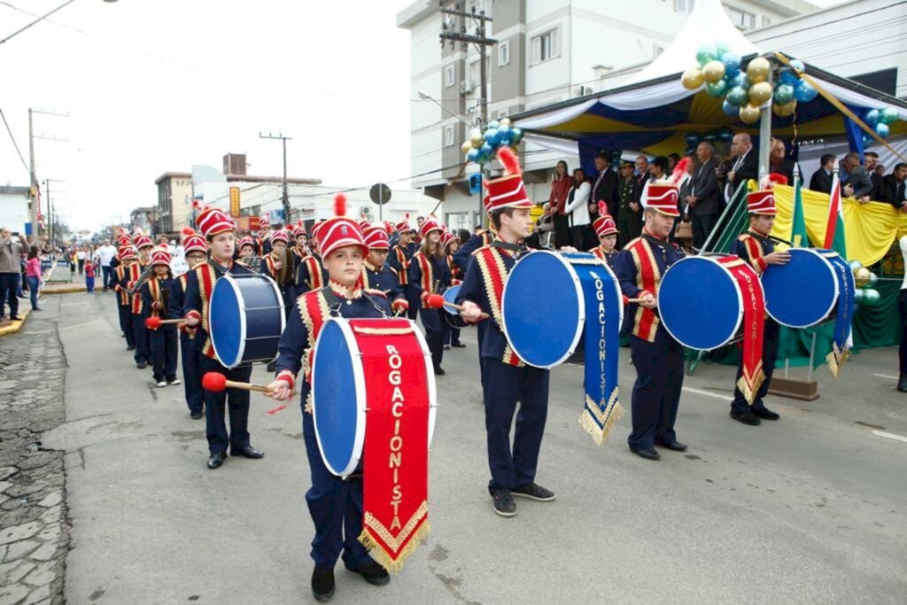 Desfile Cívico vai contar com a participação de mais de 2,3 mil pessoas em Forquilhinha