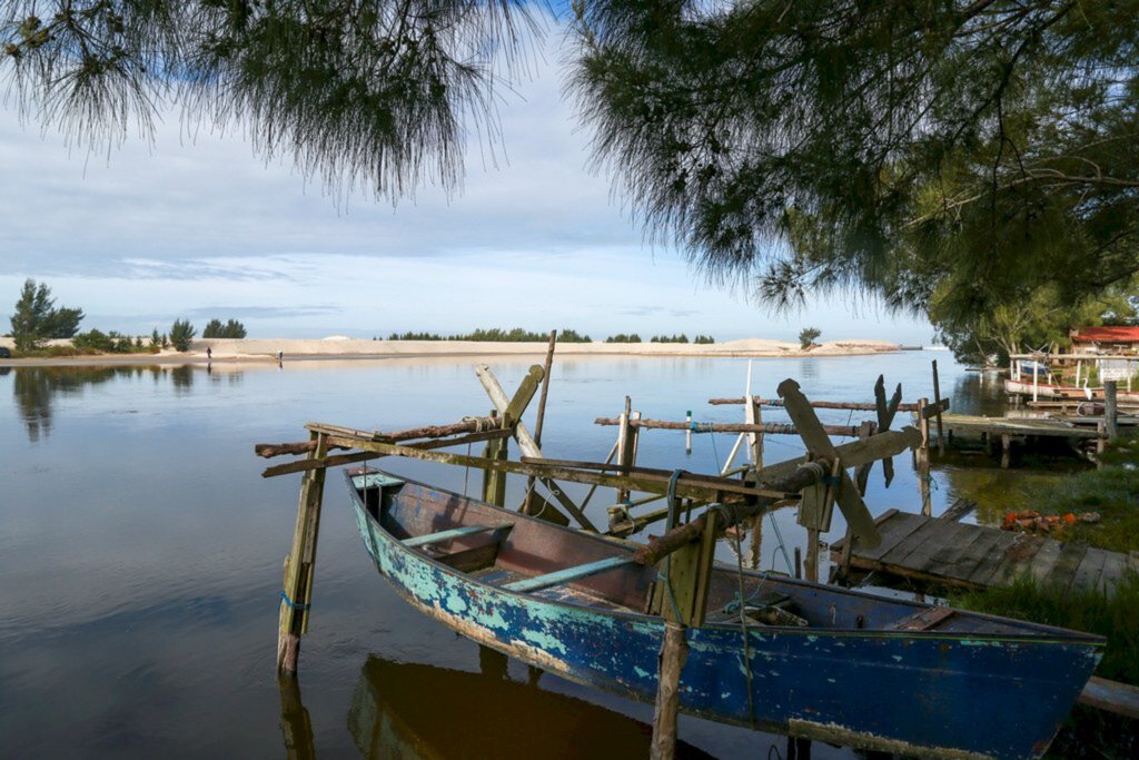 Governador celebra convênio para o desassoreamento do canal da Barra do Camacho e lança o SC Mais Pesca