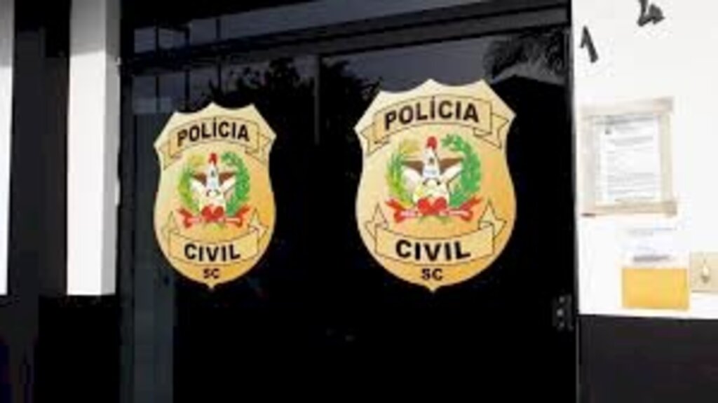Polícia Civil indicia professor 13 (treze) vezes pela prática do crime de assédio sexual