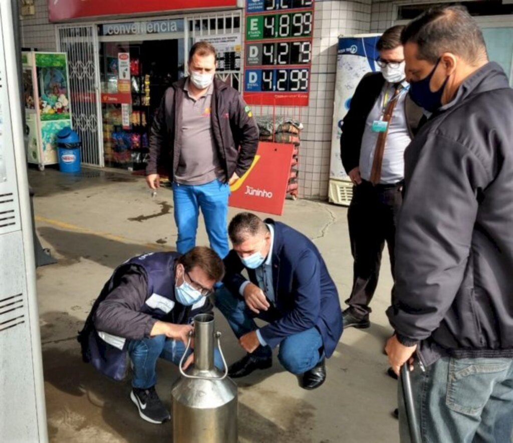 Imetro-SC interdita bombas de combustível em São José e São Bento do Sul