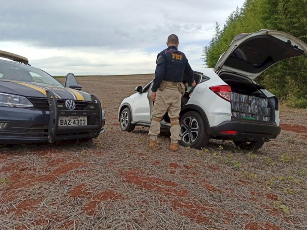 PRF apreende 584 quilos de maconha : Droga tinha como destino SC