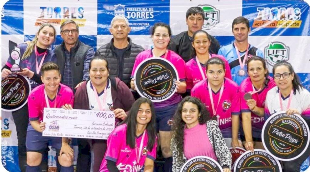 FRIENDS NEVER DIE CONQUISTA O CAMPEONATO MUNICIPAL DE FUTSAL - TAÇA SÃO DOMINGOS