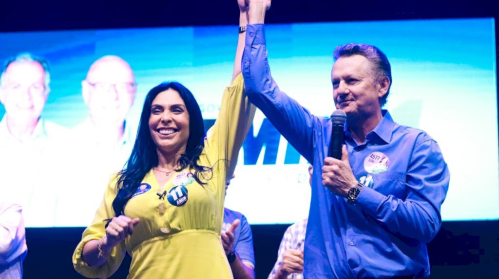 Émerson Justo e Kalita Silva - 