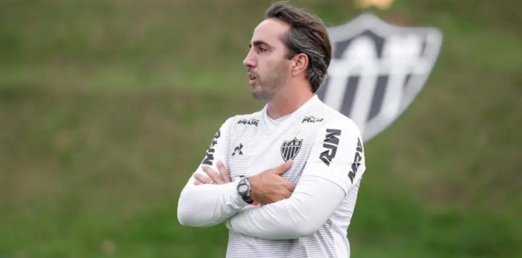 Leandro Zago é o novo técnico do Joinville