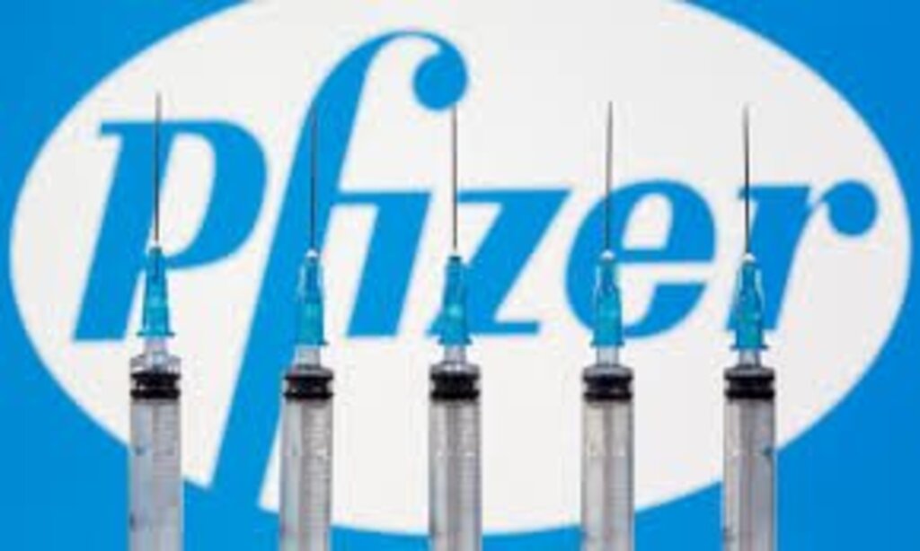 Brasil negocia compra de mais 100 milhões de doses da Pfizer