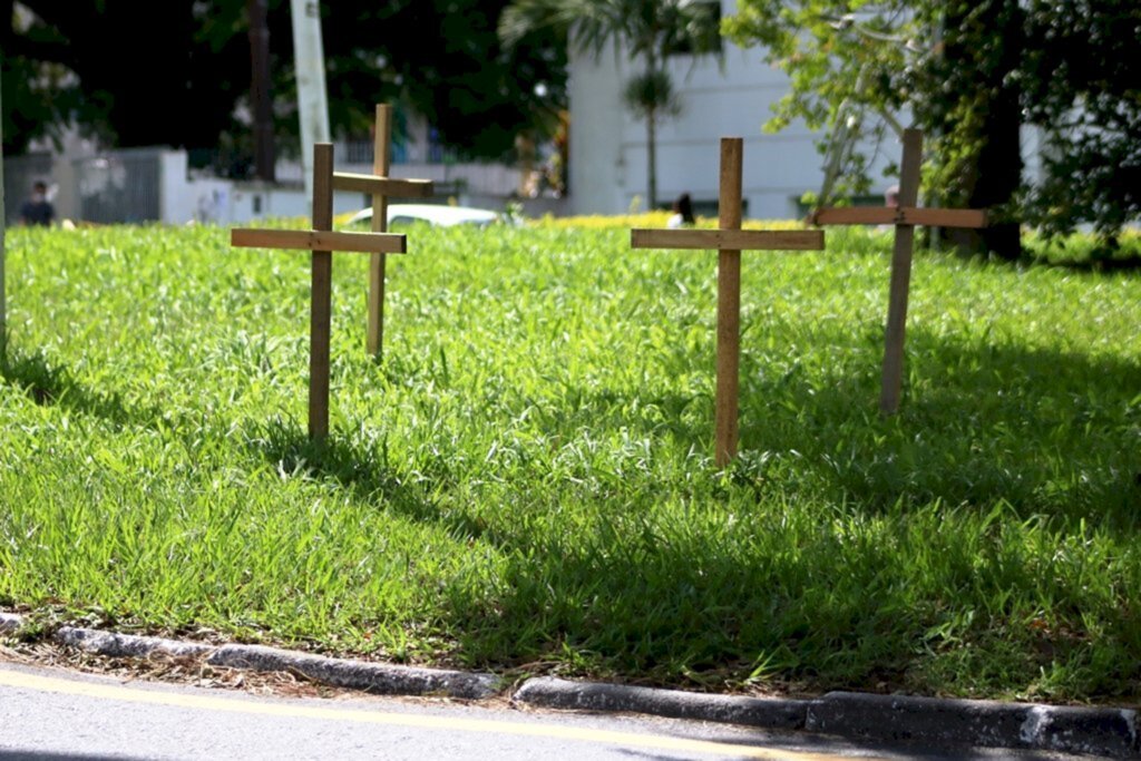 Covid-19: Brasil registra 3.321 mortes e 69,3 mil casos em 24 horas