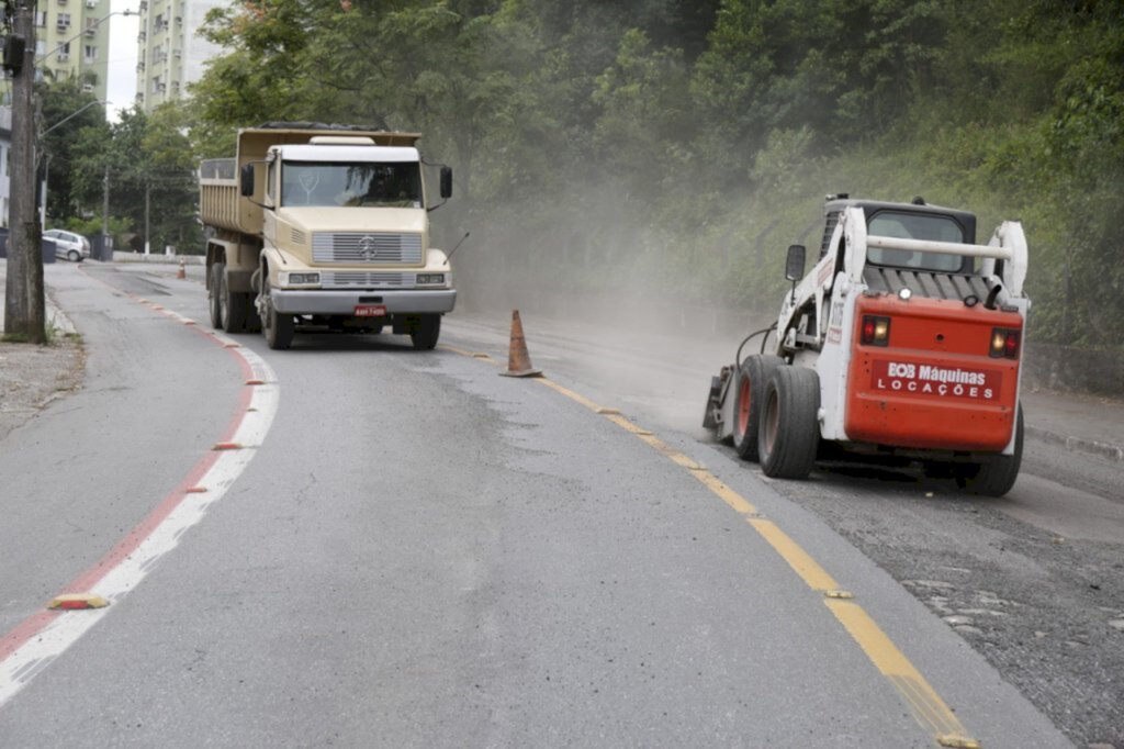 Prefeitura de Joinville realiza obras de requalificação da rua Benjamin Constant