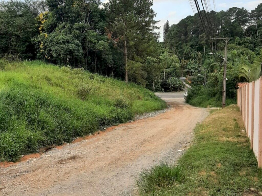 Prefeitura de Joinville inicia pavimentação asfáltica em ruas do bairro Santa Catarina