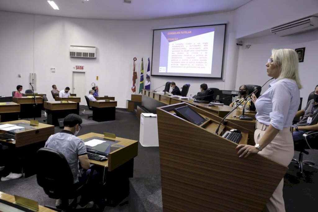 Conselho Tutelar: 'violência contra crianças disparou na pandemia'