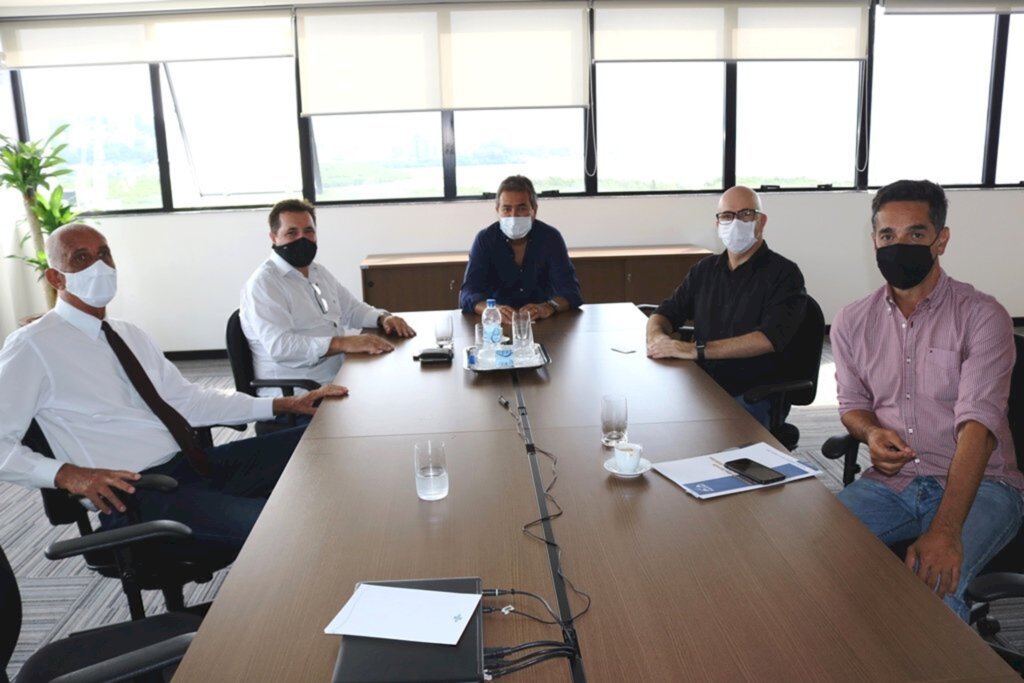 Presidente da Adjori/SC visita diretores do Sebrae/SC