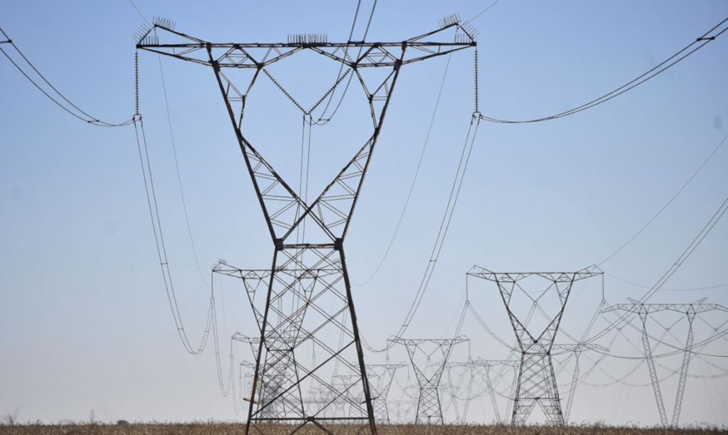 Aneel mantém tarifa de bandeira amarela para março