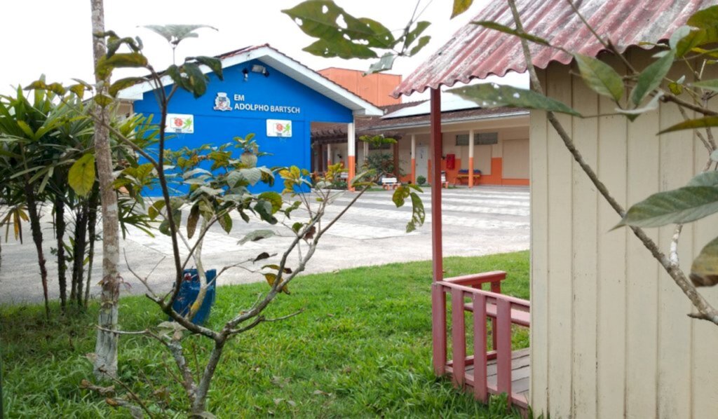 Educação de Joinville informa sobre data de comparecimento dos alunos às escolas
