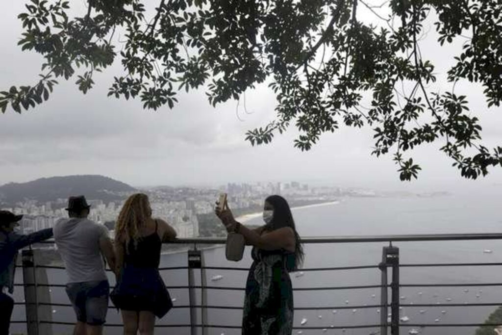 Ricardo Moraes / Reuters - Pesquisadores descobrem nova linhagem do coronavírus no Rio