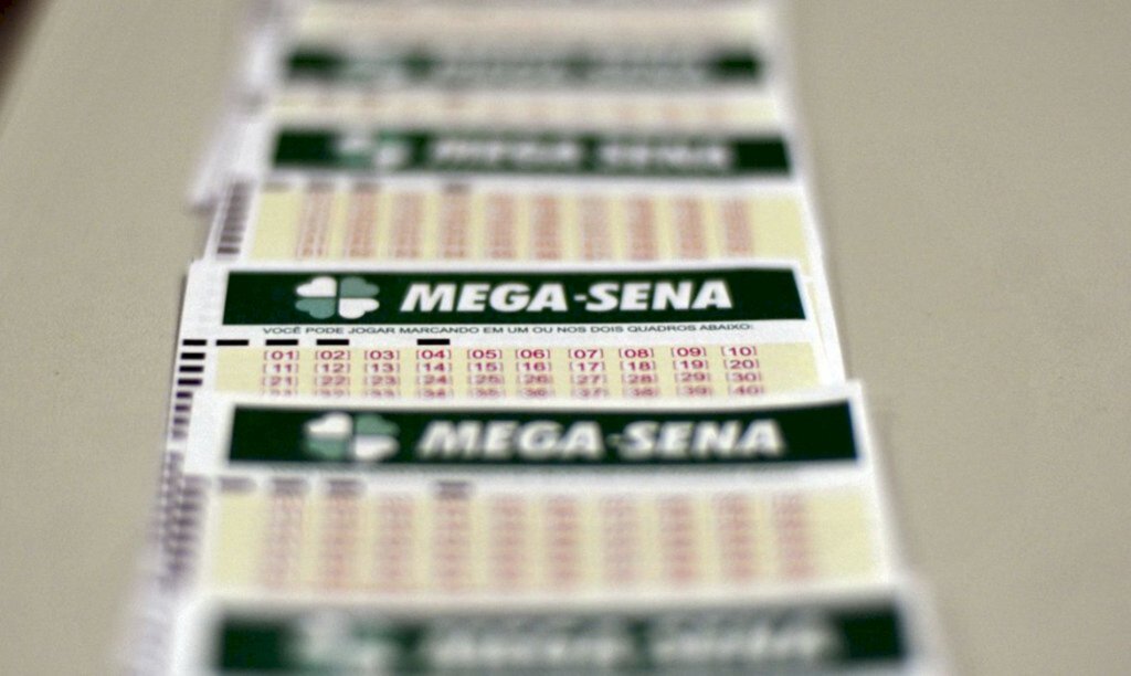 Mega-Sena: Prêmio acumula e será sorteado novamente no sábado