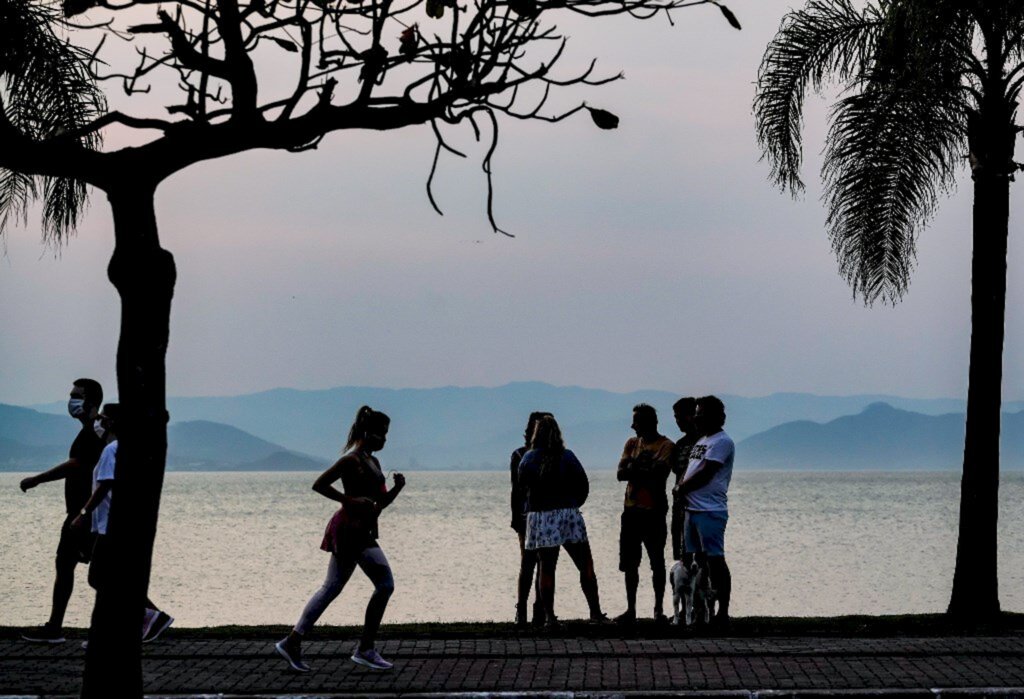 Covid: Florianópolis ultrapassa Joinville e lidera SC em casos confirmados