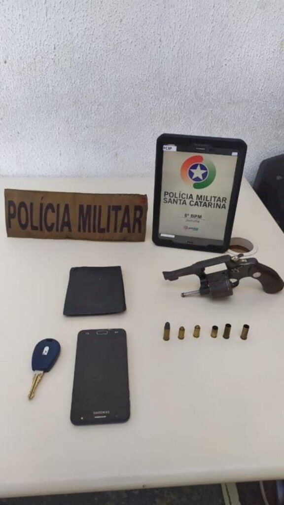 Zona Leste: PM prende suspeito de homicídio e apreende a arma de fogo utilizada no crime