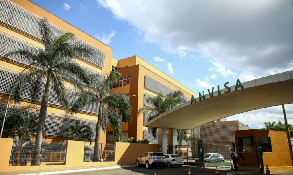 Missão da Anvisa vai inspecionar laboratórios de vacinas na China