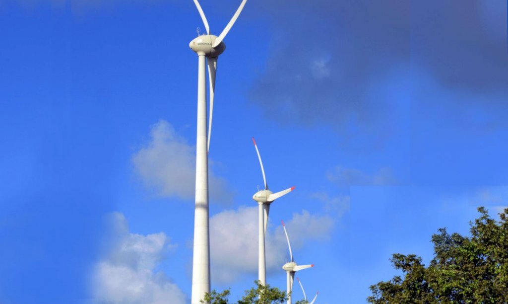 MEC quer ampliar oferta de cursos na área de energia renovável