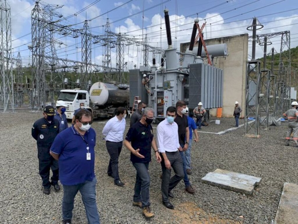  - O Ministro de Minas e Energia, Bento Albuquerque, realizou uma visita técnica à subestação de Laranjal do Jari, no interior do Amapá.