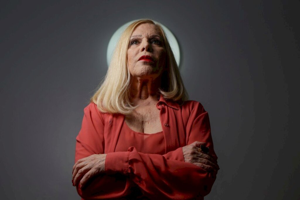 Cantora Vanusa morre aos 73 anos