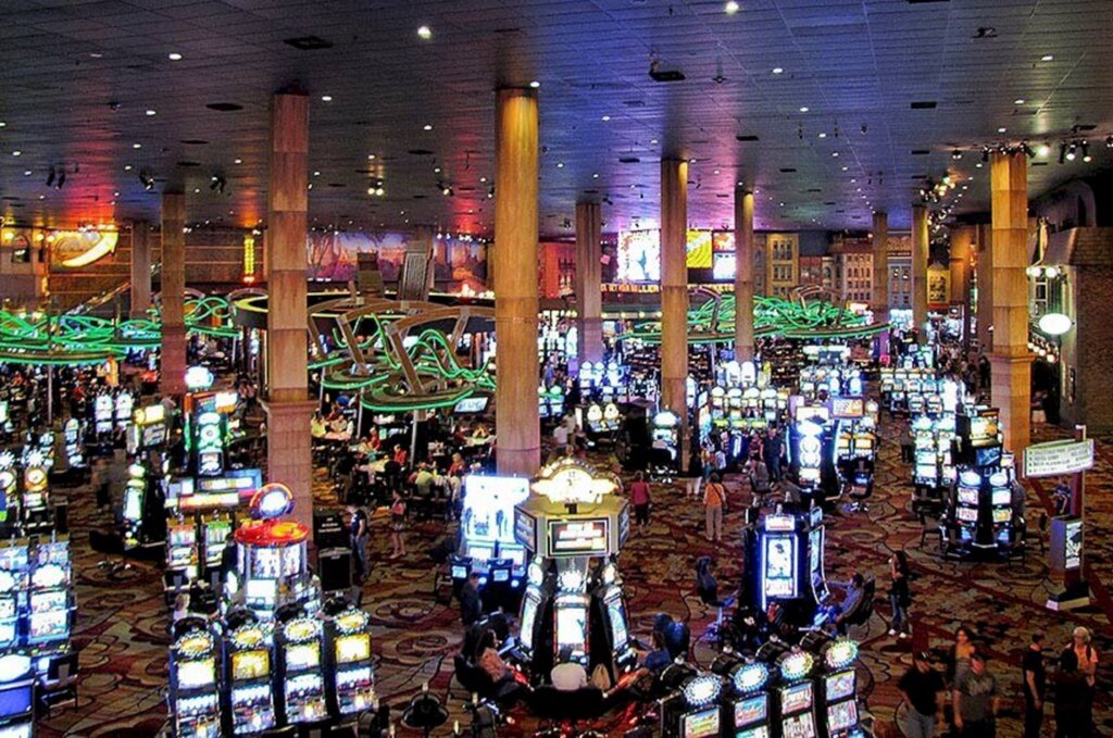  - Cassino em Las Vegas: regulamentação da atividade no Brasil está em análise no Senado