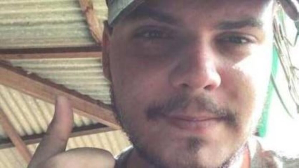 Cantor sertanejo desaparecido é encontrado com vida 24 dias depois de acidente aéreo