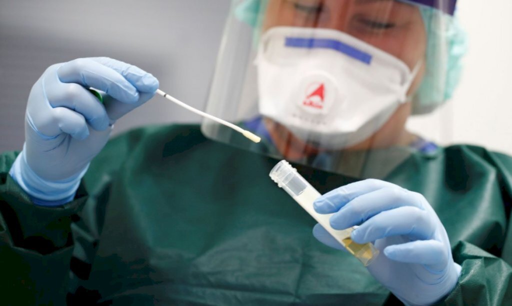 Covid-19: Brasil tem 154 mil mortes e 5,27 milhões de casos acumulados