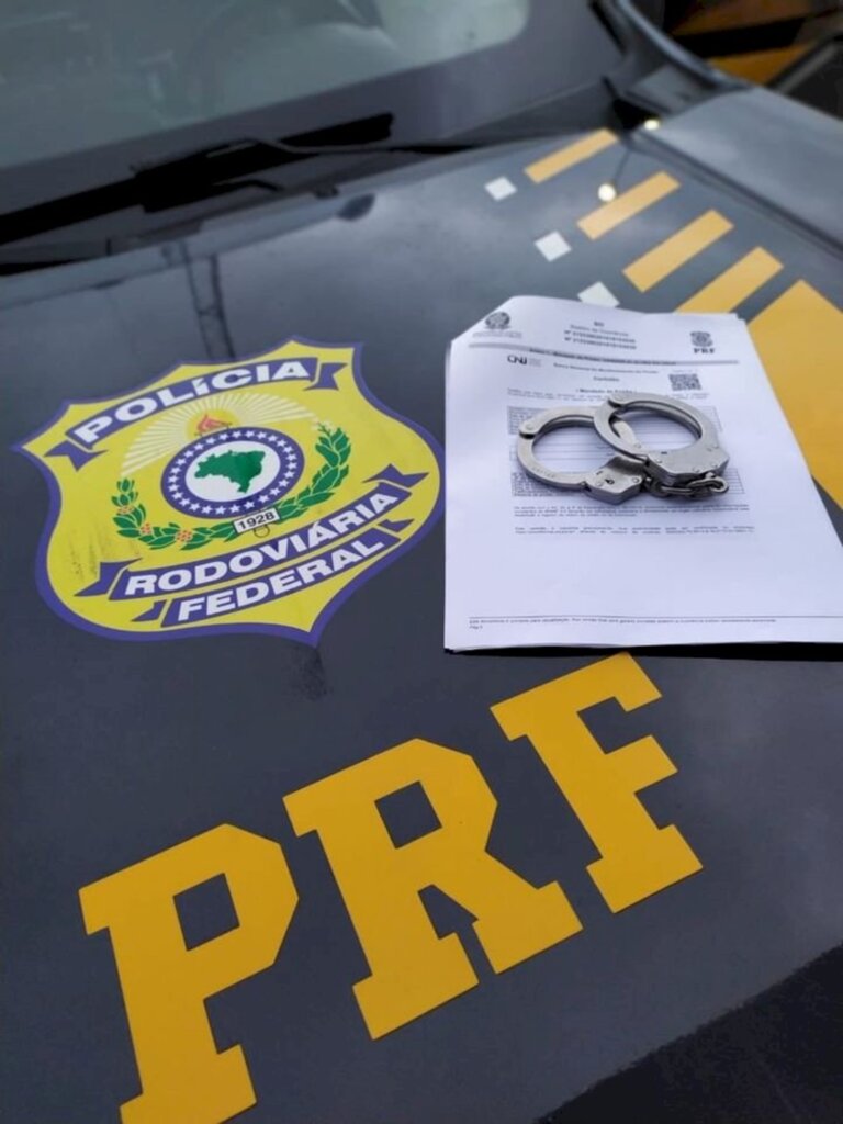Procurado por furto no Paraná é preso na BR 101 em Joinville