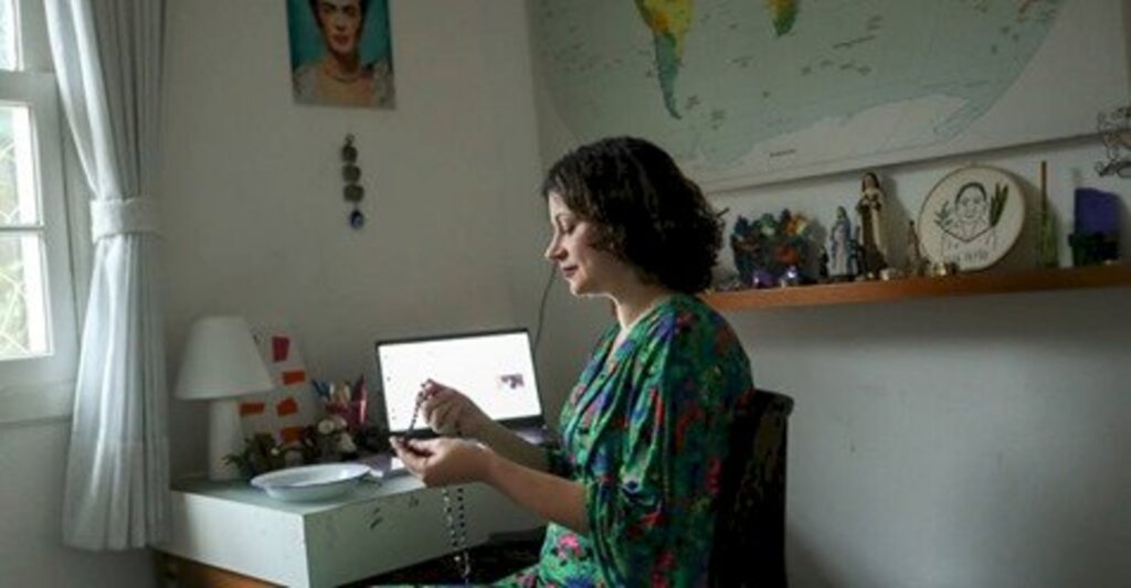 Benzedeiras surgem em versão redes sociais