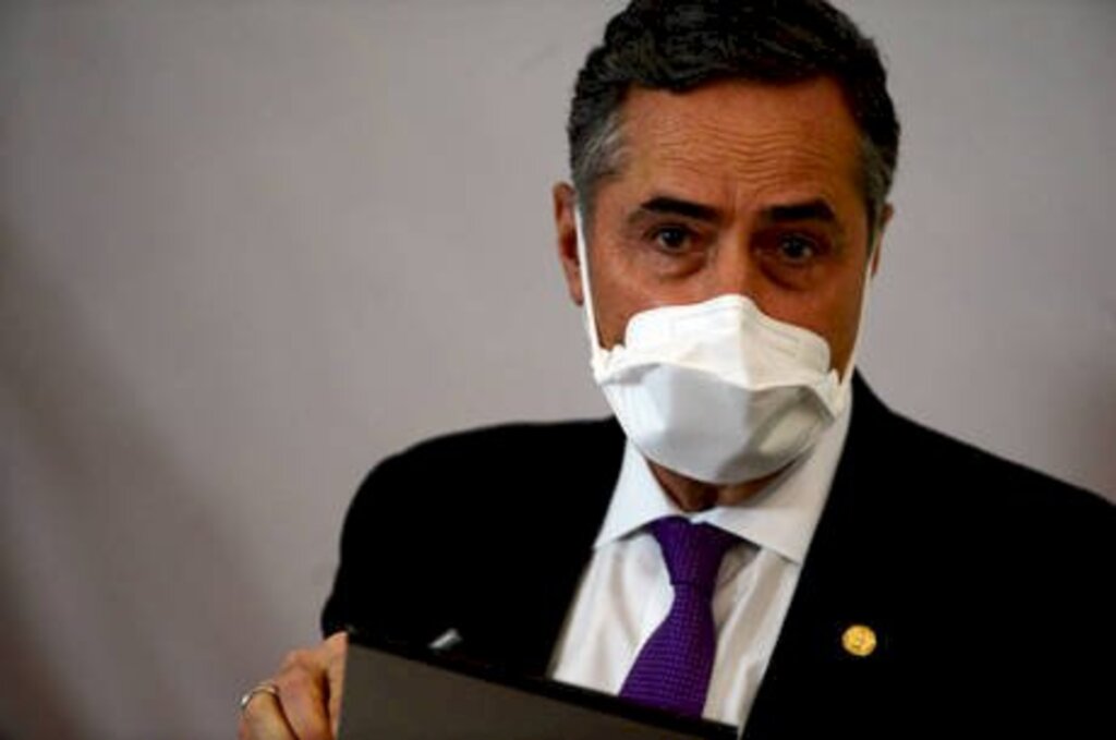 - Barroso decidiu manter gravação em absoluto sigilo