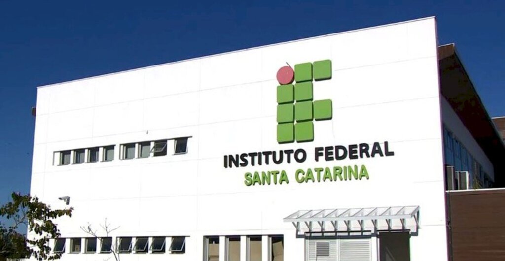 IFSC lança edital com vagas para cursos técnicos em todas as regiões de SC